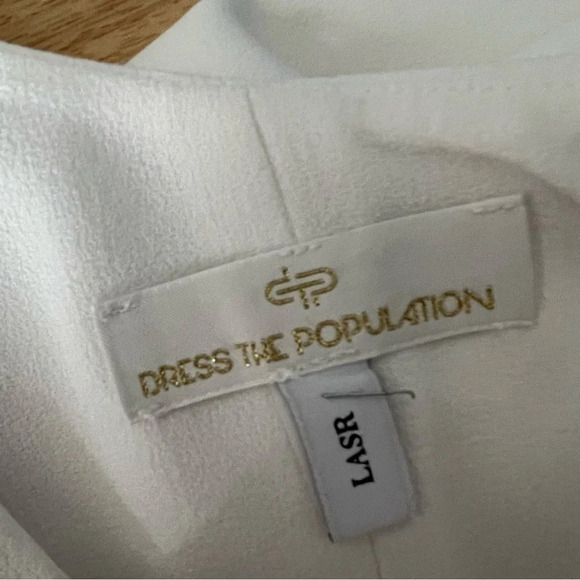 Dress the Population one shoulder floral appliqué Dress white 18470 - Picture 9 of 14